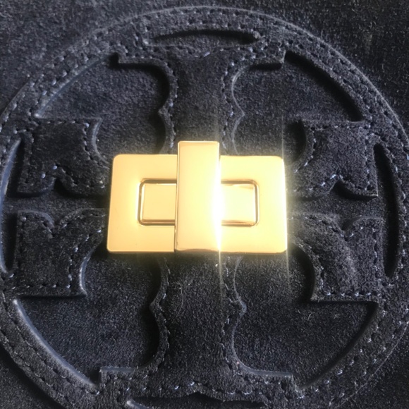 Tory Burch Crossbody Clutch Bag Navy Blue Gloria Suede turnlock embossed gold - Picture 6 of 16